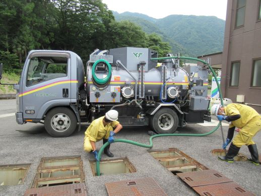 濃縮車を使用しての作業